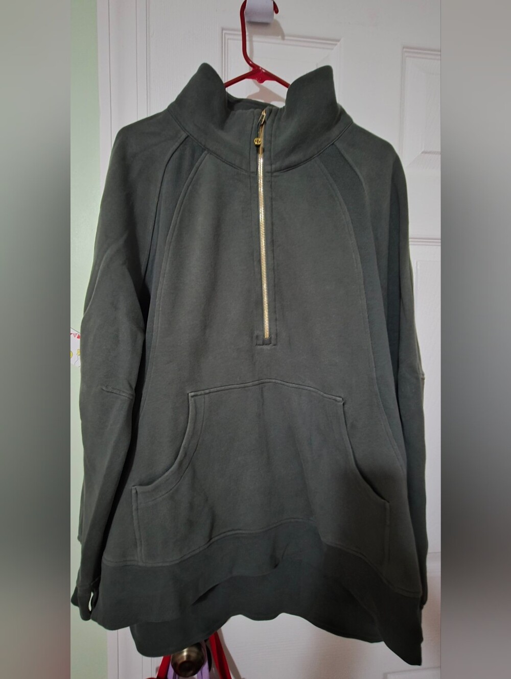 Lululemon Scuba Funnel Neck Sweatshirt - Olive Green - XL
